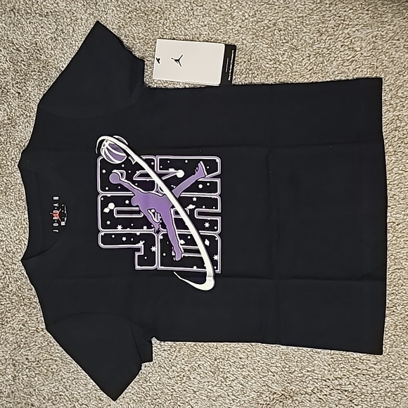 Flight Galaxy Glow Graphic Tee NWT - Picture 1 of 3